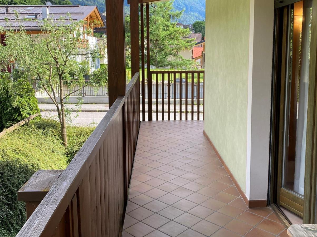 Condominio Gaiolin Giustino Exteriör bild