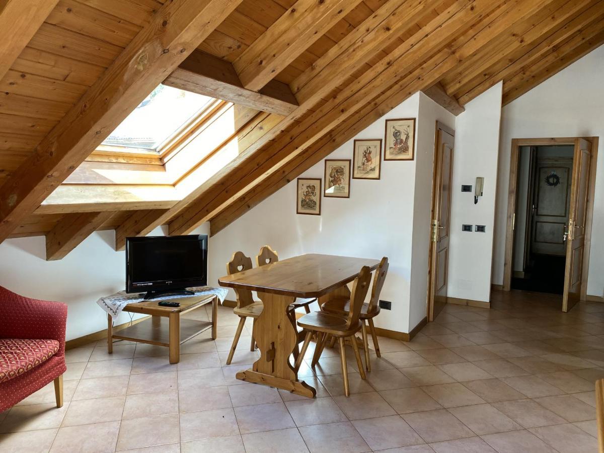 Condominio Gaiolin Giustino Exteriör bild