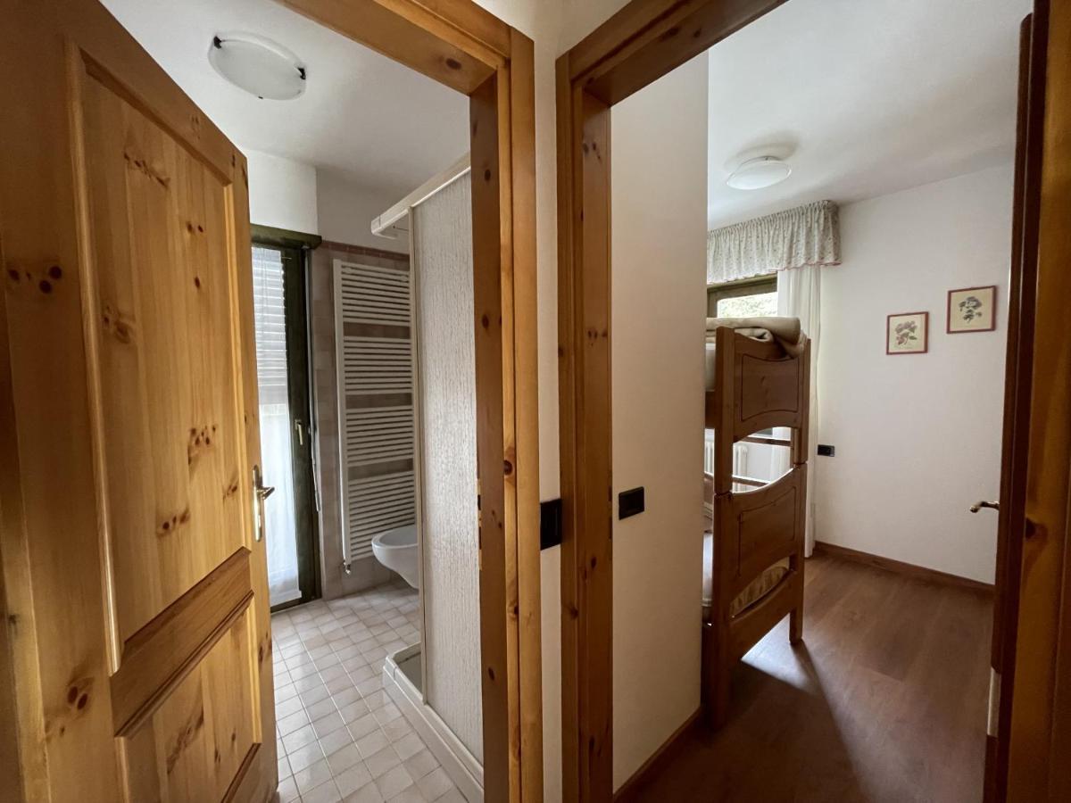 Condominio Gaiolin Giustino Exteriör bild