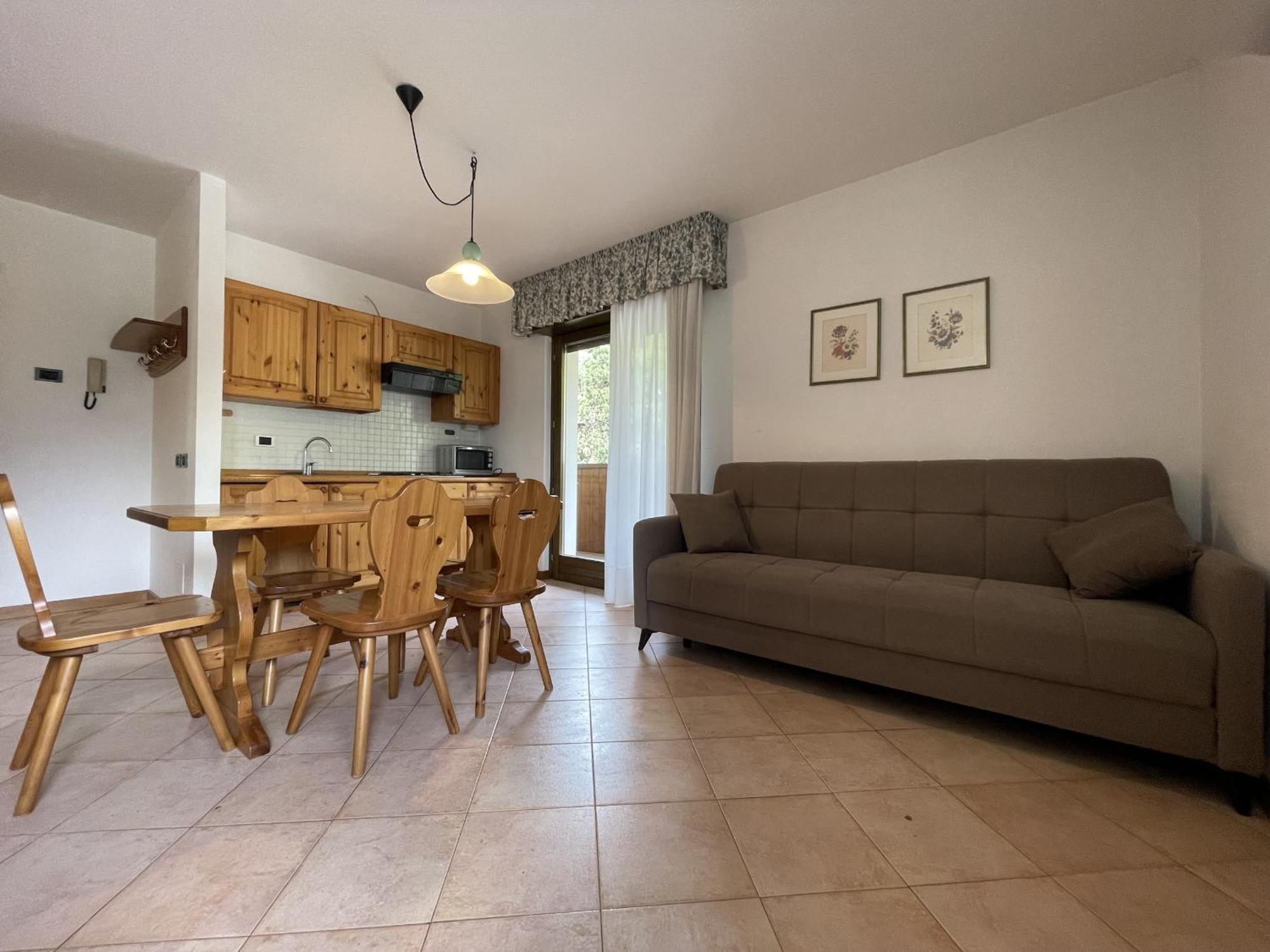 Condominio Gaiolin Giustino Exteriör bild